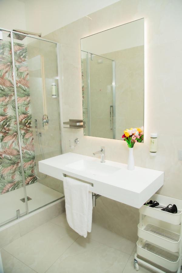 Lagi Suites Неаполь Экстерьер фото