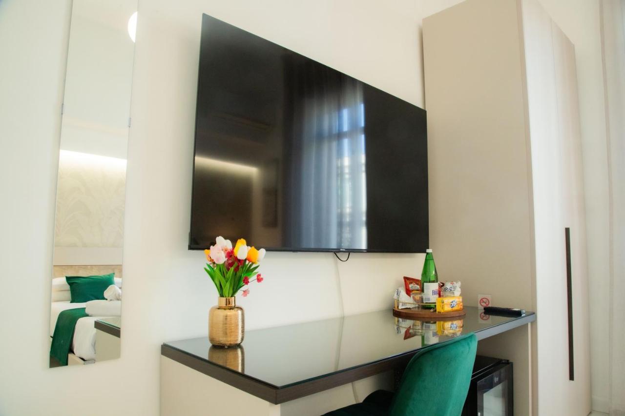 Lagi Suites Неаполь Экстерьер фото