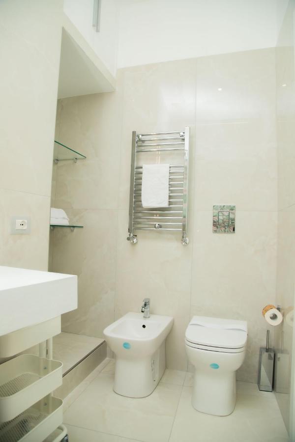 Lagi Suites Неаполь Экстерьер фото