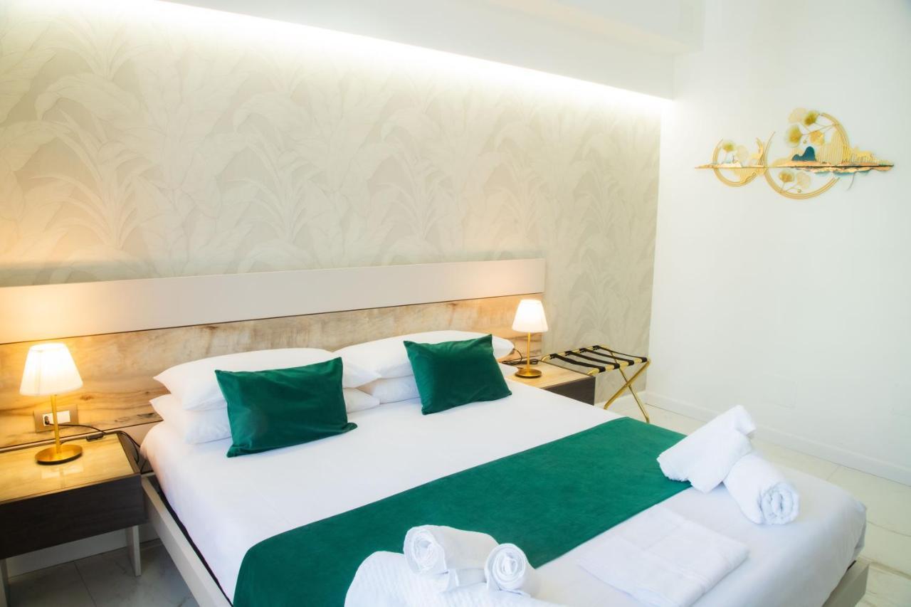 Lagi Suites Неаполь Экстерьер фото