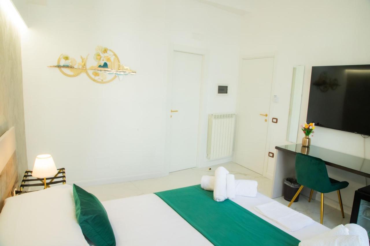 Lagi Suites Неаполь Экстерьер фото